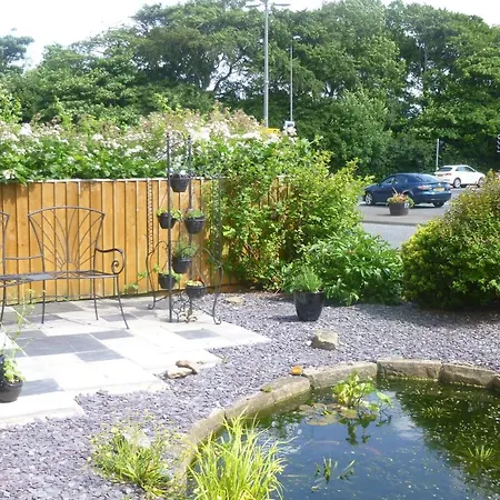 Manor View בית הארחה 4*