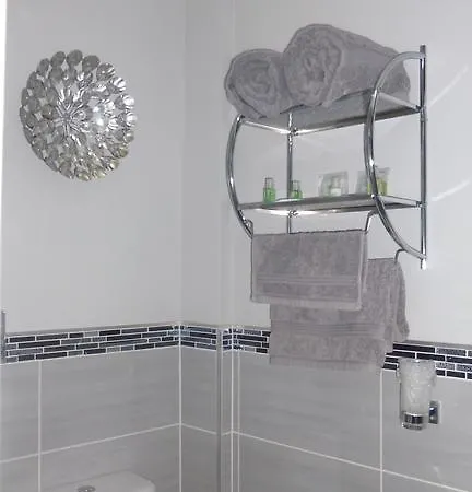 בית הארחה Manor View