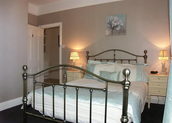 Manor View Pensionat 4*